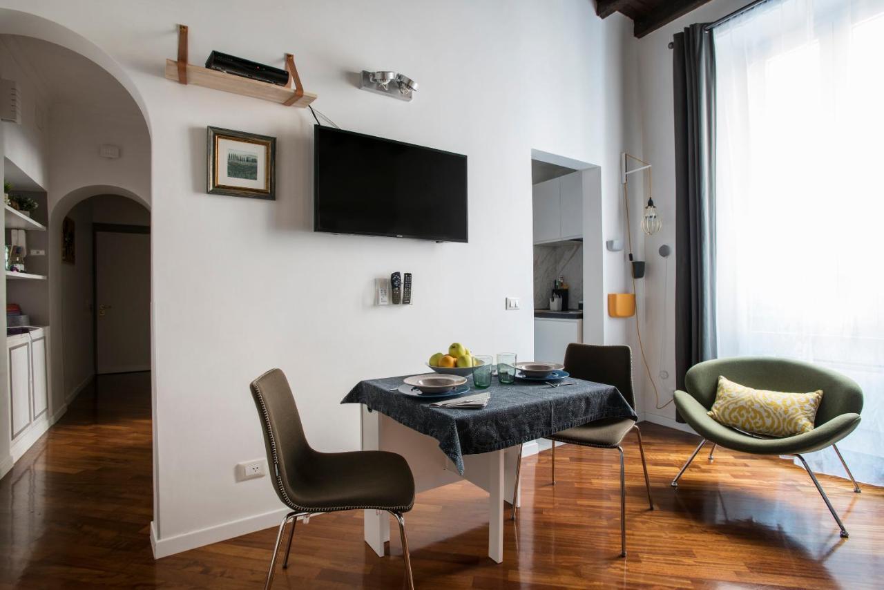 Apartment Near Trevi Fountain 로마 외부 사진